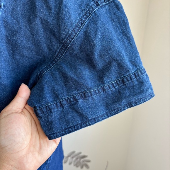 JCrew Lightweight linen blend short sleeve button down shirt - Picture 6 of 12